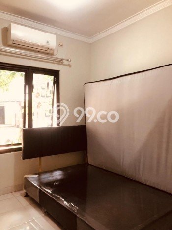 Disewakan! Rumah 3 Kamar Tidur &
2 Kamar Mandi di Grand Wisata, Bekasi Disewakan! Rumah 3 Kamar Tidur &
2 Kamar Mandi di Grand Wisata, Bekasi