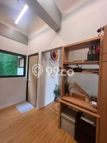 Jual Rumah Eksklusif 2 KT di Grand Wisata, Bekasi Jual Rumah Eksklusif 2 KT di Grand Wisata, Bekasi