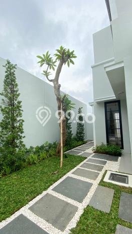 For Sale Hunian Rumah Terawat 3 Kamar di Grand Wisata, Bekasi For Sale Hunian Rumah Terawat 3 Kamar di Grand Wisata, Bekasi