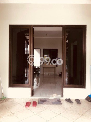 Disewakan! Rumah 3 Kamar Tidur &
2 Kamar Mandi di Grand Wisata, Bekasi Disewakan! Rumah 3 Kamar Tidur &
2 Kamar Mandi di Grand Wisata, Bekasi