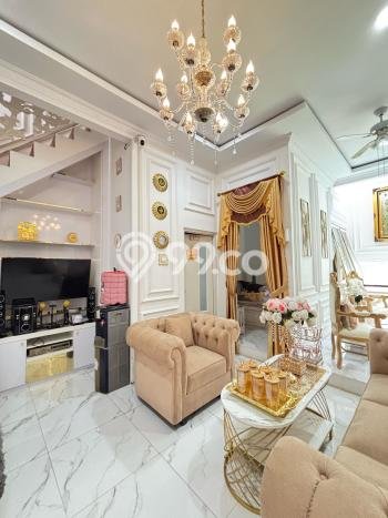 Rumah di , 6 KT, Dekat Universitas, Luas 144m2m² LB 432m2m² Rumah di , 6 KT, Dekat Universitas, Luas 144m2m² LB 432m2m²