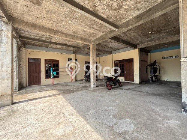Jual Gudang Area Komersial di Tambun Selatan, Luas 1000m2m², Jalan Utama Jual Gudang Area Komersial di Tambun Selatan, Luas 1000m2m², Jalan Utama