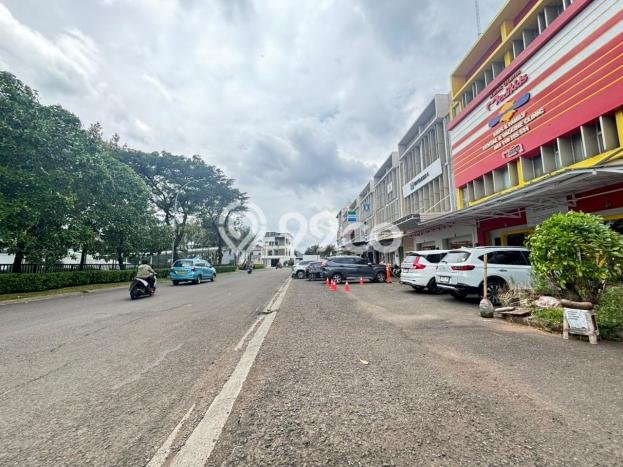 Ruko Disewa di Bekasi dengan LB 177m2 Area Komersial Ramai Ruko Disewa di Bekasi dengan LB 177m2 Area Komersial Ramai
