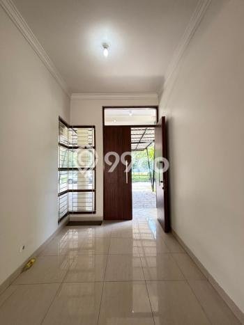 Jarang Ada! Rumah Kontrakan 3 Kamar Bagus Siap Huni Grand Wisata Jarang Ada! Rumah Kontrakan 3 Kamar Bagus Siap Huni Grand Wisata