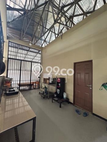 Komersial Bagus LT 341m2 LB 200m2 Dijual di Mustikajaya Bekasi Komersial Bagus LT 341m2 LB 200m2 Dijual di Mustikajaya Bekasi
