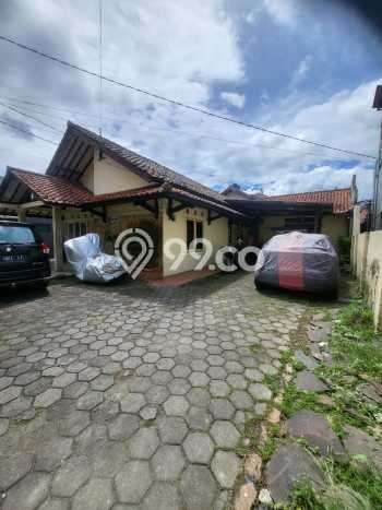 Dijual Rumah 9 KT di , Bandung - LT 393m2m² Dijual Rumah 9 KT di , Bandung - LT 393m2m²