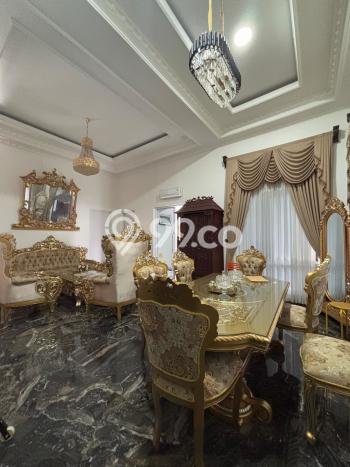 Hunian Elit LB 340m2 Siap Pakai Desain Elegan di Grand Wisata, Bekasi Hunian Elit LB 340m2 Siap Pakai Desain Elegan di Grand Wisata, Bekasi