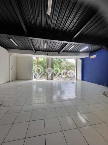 Disewakan Kantor di Bandung Wetan Bandung LT 240m2, LB 600m2 Disewakan Kantor di Bandung Wetan Bandung LT 240m2, LB 600m2