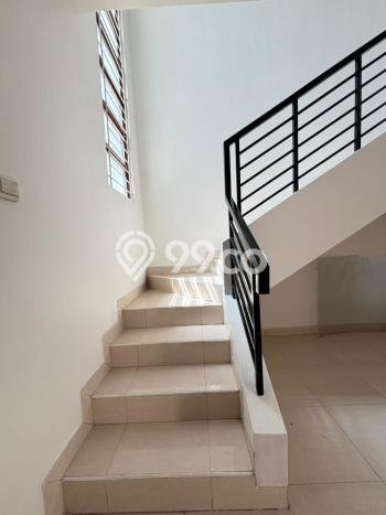 Jarang Ada! Rumah Kontrakan 3 Kamar Bagus Siap Huni Grand Wisata Jarang Ada! Rumah Kontrakan 3 Kamar Bagus Siap Huni Grand Wisata