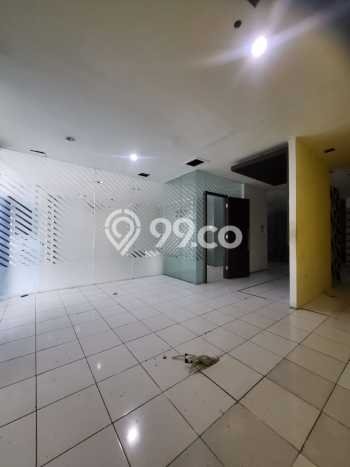 Disewakan Kantor di Bandung Wetan Bandung LT 240m2, LB 600m2 Disewakan Kantor di Bandung Wetan Bandung LT 240m2, LB 600m2