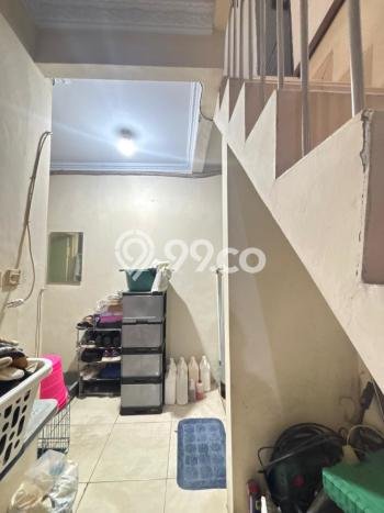 Rumah Modern 5 KT di Pekayon Bekasi Semi Furnished Rumah Modern 5 KT di Pekayon Bekasi Semi Furnished