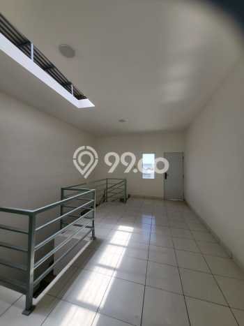 Unit Ruko Dijual di Bandung Kulon Bandung Luas Tanah 114m2, Luas Bangunan 174m2 Unit Ruko Dijual di Bandung Kulon Bandung Luas Tanah 114m2, Luas Bangunan 174m2