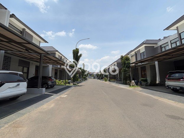 Hunian Mewah LB 150m2 Siap Huni Desain Elegan di Grand Wisata, Bekasi Hunian Mewah LB 150m2 Siap Huni Desain Elegan di Grand Wisata, Bekasi