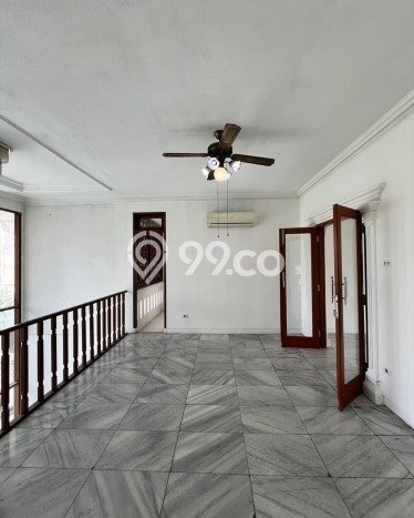 Rumah Disewakan Jakarta Selatan LT 736m2 LB 800m2 Kawasan Cipete Rumah Disewakan Jakarta Selatan LT 736m2 LB 800m2 Kawasan Cipete
