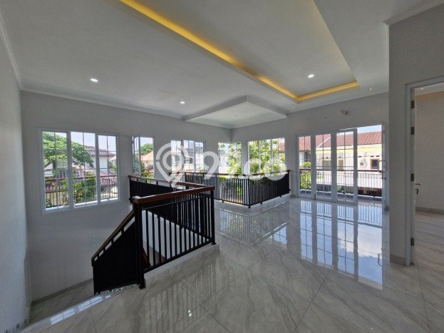 Rumah Asri di , Akses ke Jakarta Selatan, Jakarta Selatan - 4 KT Rumah Asri di , Akses ke Jakarta Selatan, Jakarta Selatan - 4 KT