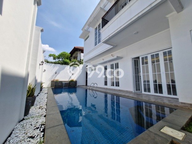 Rumah Asri di , Akses ke Jakarta Selatan, Jakarta Selatan - 4 KT Rumah Asri di , Akses ke Jakarta Selatan, Jakarta Selatan - 4 KT