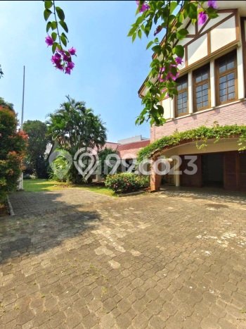 Jual Rumah Luas Megah Dengan View Cantik di patra kuningan, Jakarta Selatan Jual Rumah Luas Megah Dengan View Cantik di patra kuningan, Jakarta Selatan