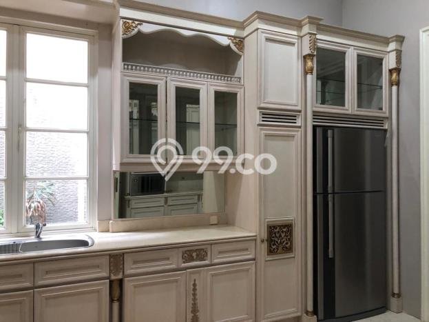 HOT OFFER Rumah Premium 4 Kamar Disewakan di Jakarta Selatan Siap Pakai HOT OFFER Rumah Premium 4 Kamar Disewakan di Jakarta Selatan Siap Pakai