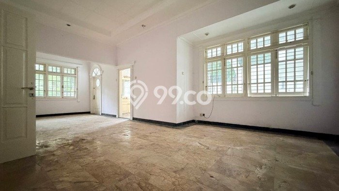 Hunian 4 Kamar Siap Huni Disewakan di Kebayoran Baru Harga Kompetitif Hunian 4 Kamar Siap Huni Disewakan di Kebayoran Baru Harga Kompetitif