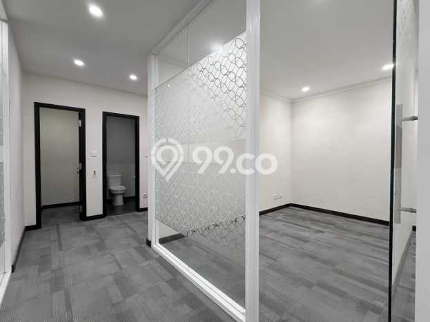 Komersial Disewakan Cepat di Kebayoran Baru Jakarta Selatan LB 420m2 Komersial Disewakan Cepat di Kebayoran Baru Jakarta Selatan LB 420m2