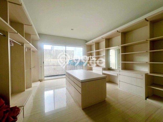Disewakan Rumah Bagus di Kebayoran Baru Harga Rp 1,12 Miliar/ Tahun Disewakan Rumah Bagus di Kebayoran Baru Harga Rp 1,12 Miliar/ Tahun