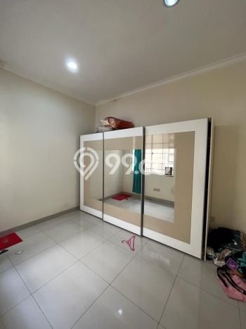 Rumah dengan Lokasi Strategis 3 KT di Green Lake City, Jakarta Barat Rumah dengan Lokasi Strategis 3 KT di Green Lake City, Jakarta Barat