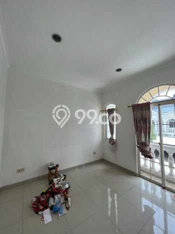 Rumah dengan Lokasi Strategis 3 KT di Green Lake City, Jakarta Barat Rumah dengan Lokasi Strategis 3 KT di Green Lake City, Jakarta Barat