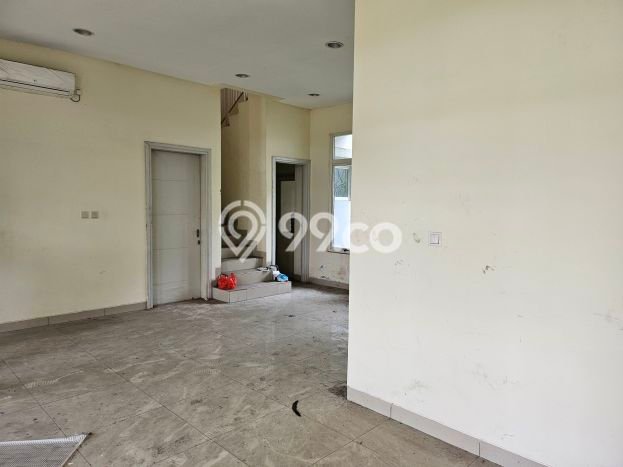 Rumah Luxury Modern Tanpa Renovasi di Green Lake City Jakarta Barat Rumah Luxury Modern Tanpa Renovasi di Green Lake City Jakarta Barat