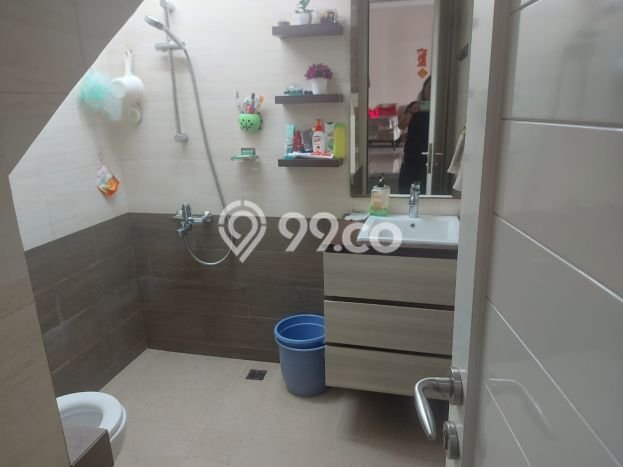SPECIAL PRICE! Rumah Asri lokasi Green Lake City, Luas 150m² LB 250m² SPECIAL PRICE! Rumah Asri lokasi Green Lake City, Luas 150m² LB 250m²