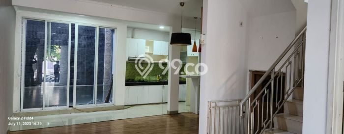 Rumah 3 KT 2 KM LT 90m², Luas Bangunan 150m² di Green Lake City, Jakarta Barat Rumah 3 KT 2 KM LT 90m², Luas Bangunan 150m² di Green Lake City, Jakarta Barat