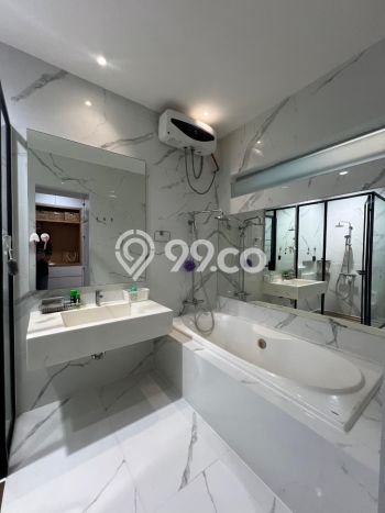 For Sale! Premium House LT 198m2 Desain Modern di Green Lake City For Sale! Premium House LT 198m2 Desain Modern di Green Lake City