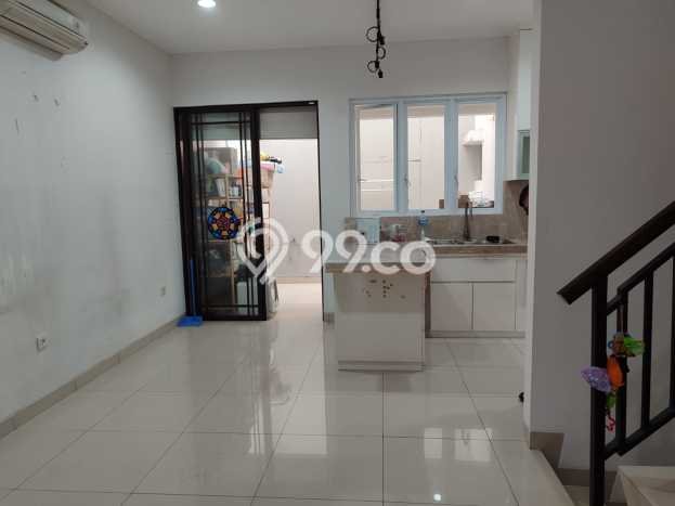 Rumah Modern 2 KT di Green Lake City Jakarta Barat Semi Furnished Rumah Modern 2 KT di Green Lake City Jakarta Barat Semi Furnished