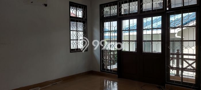 Rumah Elit Modern Tanpa Renovasi di Katulampa Bogor Rumah Elit Modern Tanpa Renovasi di Katulampa Bogor