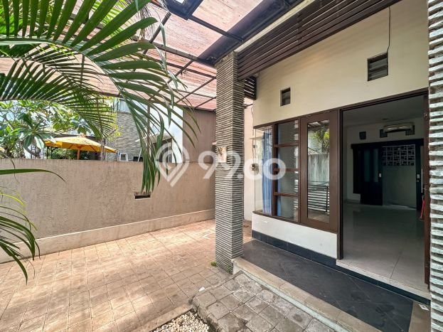Rumah Luas Asri 3 KT Siap Huni di Kerobokan Badung Rumah Luas Asri 3 KT Siap Huni di Kerobokan Badung