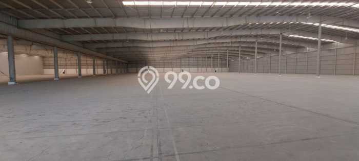 Unit Gudang disewakan di Karawang Timur Karawang dengan LT 2500m2 / LB 2160m2 Unit Gudang disewakan di Karawang Timur Karawang dengan LT 2500m2 / LB 2160m2