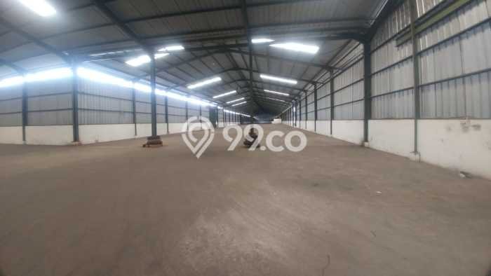 Gudang Lokasi Premium di Cibitung, Luas 6738m², Pusat Niaga Gudang Lokasi Premium di Cibitung, Luas 6738m², Pusat Niaga