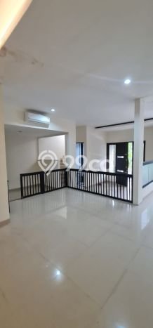 KESEMPATAN TERBAIK! Rumah area Permata Buana, 3 KM, Siap Huni, LT 136m² Bangunan 150m² KESEMPATAN TERBAIK! Rumah area Permata Buana, 3 KM, Siap Huni, LT 136m² Bangunan 150m²