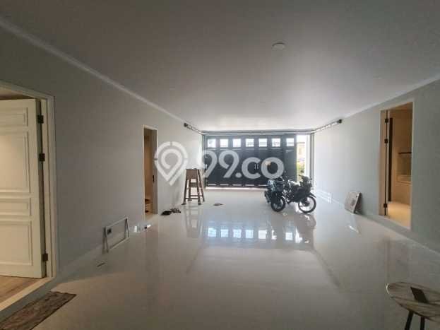 Rumah Elit Modern Siap Huni di Senopati Jakarta Selatan Rumah Elit Modern Siap Huni di Senopati Jakarta Selatan