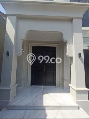 Rumah Elit Modern Siap Huni di Senopati Jakarta Selatan Rumah Elit Modern Siap Huni di Senopati Jakarta Selatan