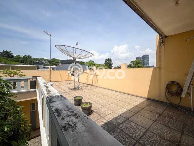 Rumah Luxury Modern Siap Huni di Alam Sutera Tangerang Rumah Luxury Modern Siap Huni di Alam Sutera Tangerang