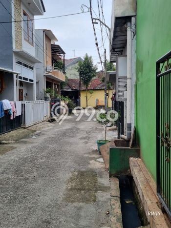For Sale Rumah 10 Kamar Lokasi Ideal Bagus dan Strategis di Kelapa Dua For Sale Rumah 10 Kamar Lokasi Ideal Bagus dan Strategis di Kelapa Dua
