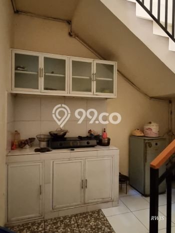 For Sale Rumah 10 Kamar Lokasi Ideal Bagus dan Strategis di Kelapa Dua For Sale Rumah 10 Kamar Lokasi Ideal Bagus dan Strategis di Kelapa Dua