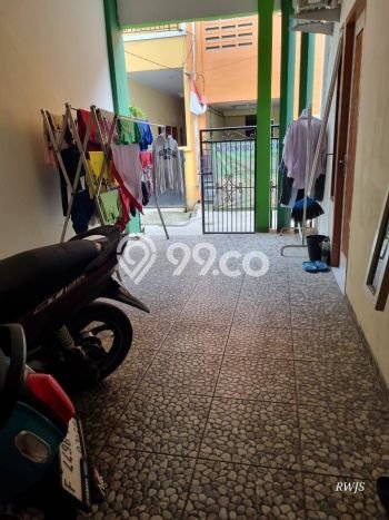 For Sale Rumah 10 Kamar Lokasi Ideal Bagus dan Strategis di Kelapa Dua For Sale Rumah 10 Kamar Lokasi Ideal Bagus dan Strategis di Kelapa Dua