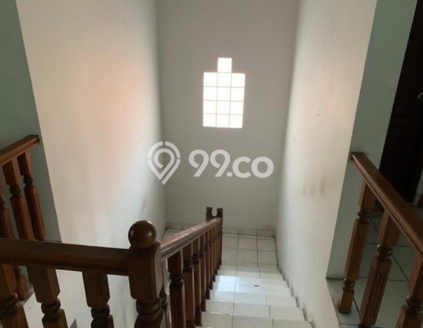 Ready to Use! Luxury House LT 220m2 Desain Elegan di Tanjung Duren Selatan Ready to Use! Luxury House LT 220m2 Desain Elegan di Tanjung Duren Selatan