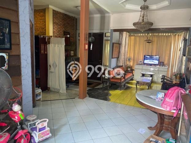 Rumah Luas Asri 5 KT Siap Huni di Jati Luhur Bekasi Rumah Luas Asri 5 KT Siap Huni di Jati Luhur Bekasi