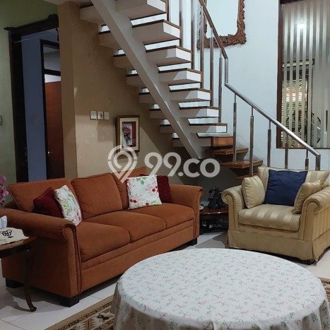Ready to Use! Premium House LT 166m2 Desain Elegan di Lebak Bulus Ready to Use! Premium House LT 166m2 Desain Elegan di Lebak Bulus