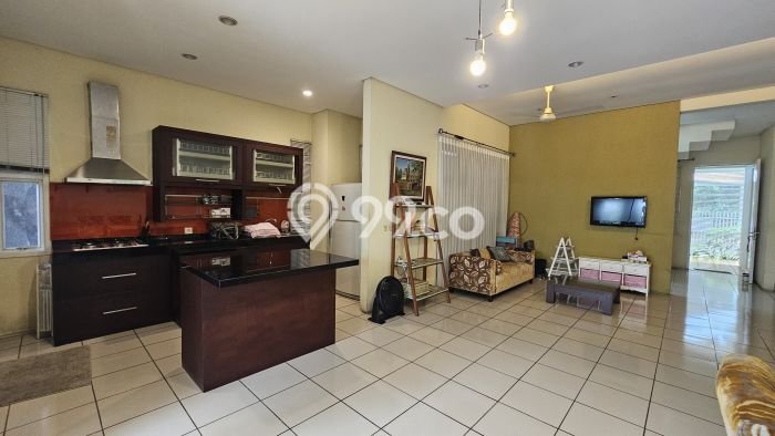 Siap Huni Rumah Mewah 5 Kamar di Cinere Dekat ke Mana Pun Siap Huni Rumah Mewah 5 Kamar di Cinere Dekat ke Mana Pun