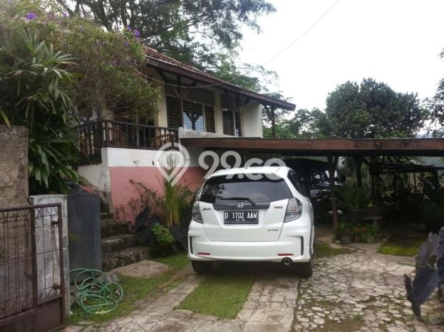 Dijual Rumah Luas Elegan Dengan View Eksklusif di ciumbuleuit, Bandung Dijual Rumah Luas Elegan Dengan View Eksklusif di ciumbuleuit, Bandung