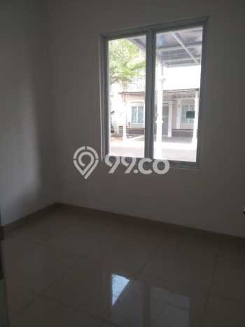 Disewakan! Rumah 3 Kamar Tidur &
3 Kamar Mandi di Jakarta Garden City, Jakarta Timur Disewakan! Rumah 3 Kamar Tidur &
3 Kamar Mandi di Jakarta Garden City, Jakarta Timur