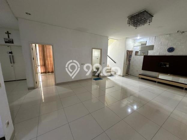 Jual Rumah Luas Megah Dengan View Eksklusif di Metland Menteng, Jakarta Timur Jual Rumah Luas Megah Dengan View Eksklusif di Metland Menteng, Jakarta Timur